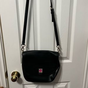 Kate spade in color black